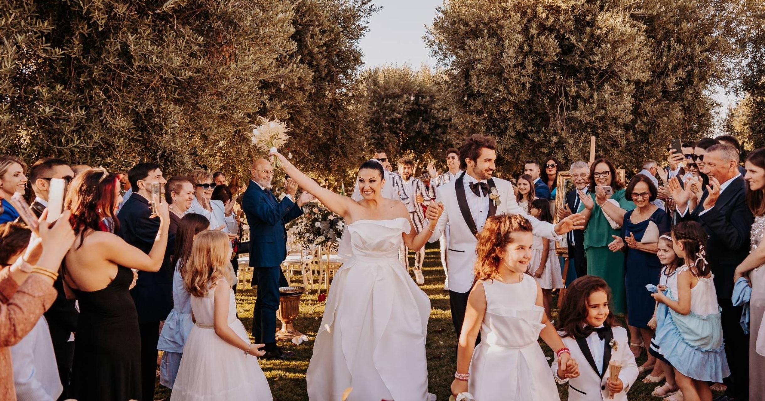 How does Italian marriage reflect tradition, culture, and authentic love?