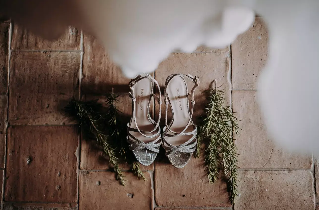 preparation bride during the wedding