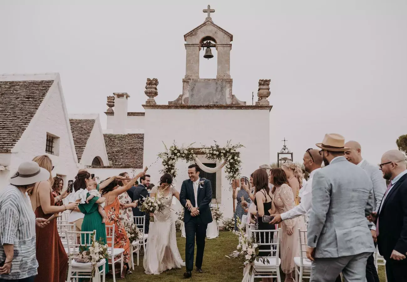 get married in puglia