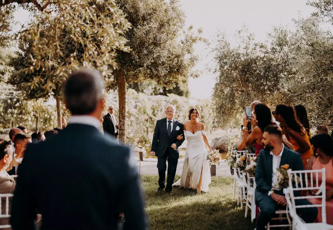 wedding first look
