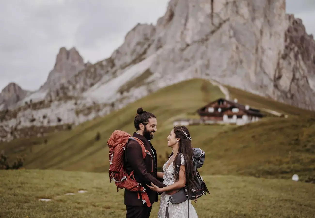 planning destination wedding