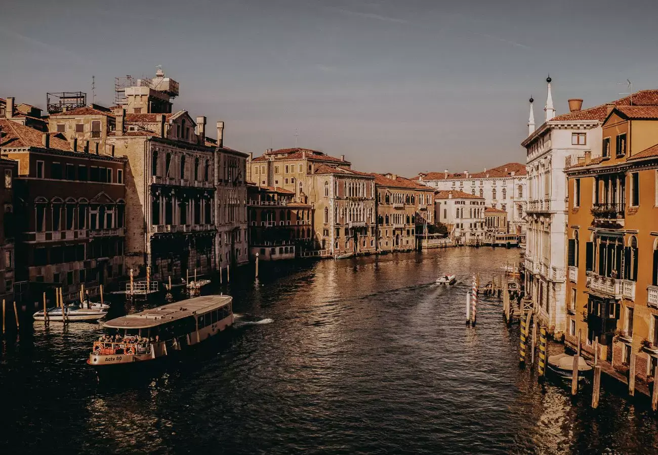 Wedding photographer Venice italy