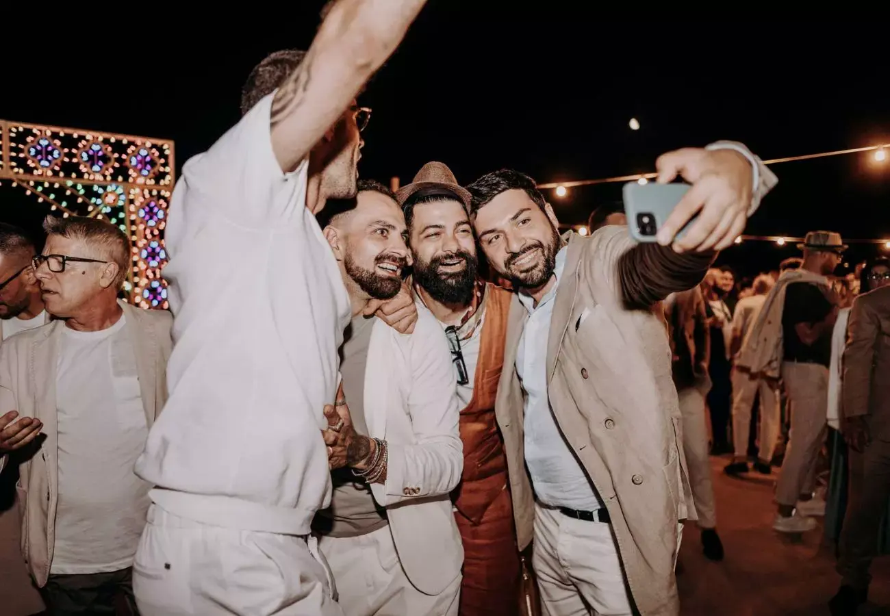 beach wedding