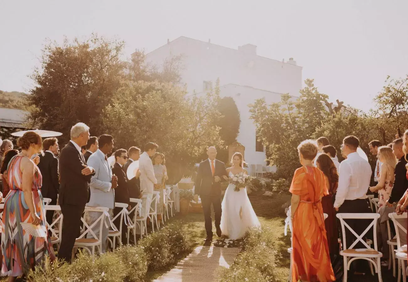 small intimate weddings