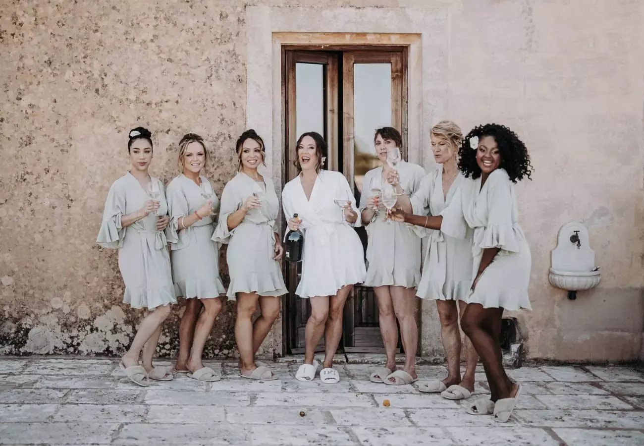 wedding photographer style reportage
